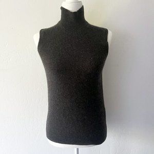 TAHARI 100% Cashmere Sleeveless Sweater with Turtleneck
